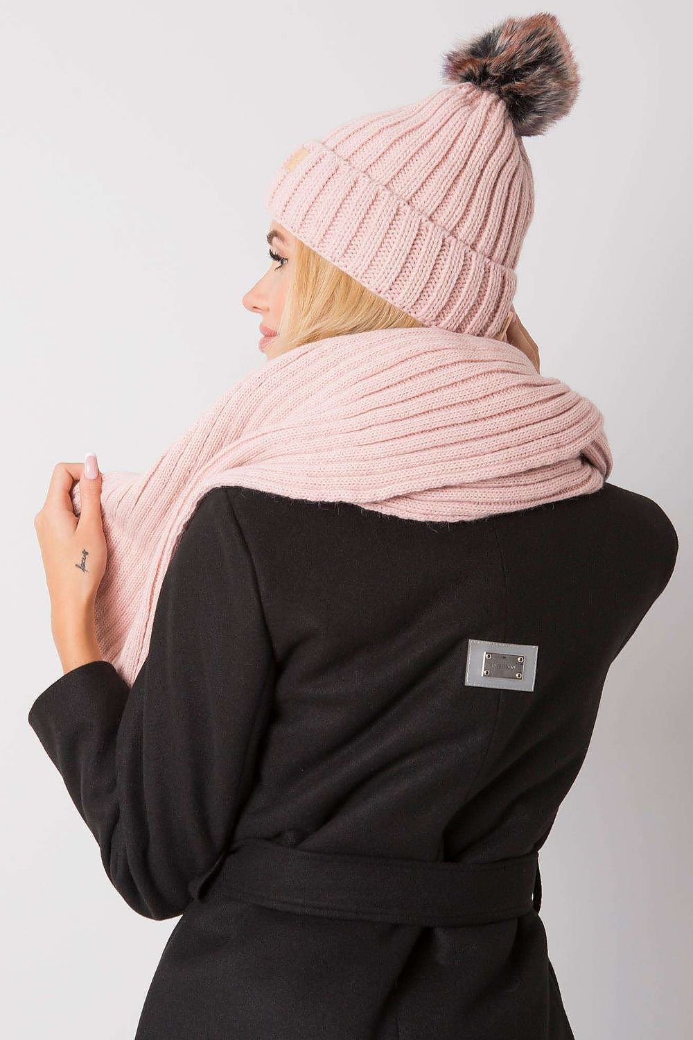  Задайте model 171799 Rue Paris 