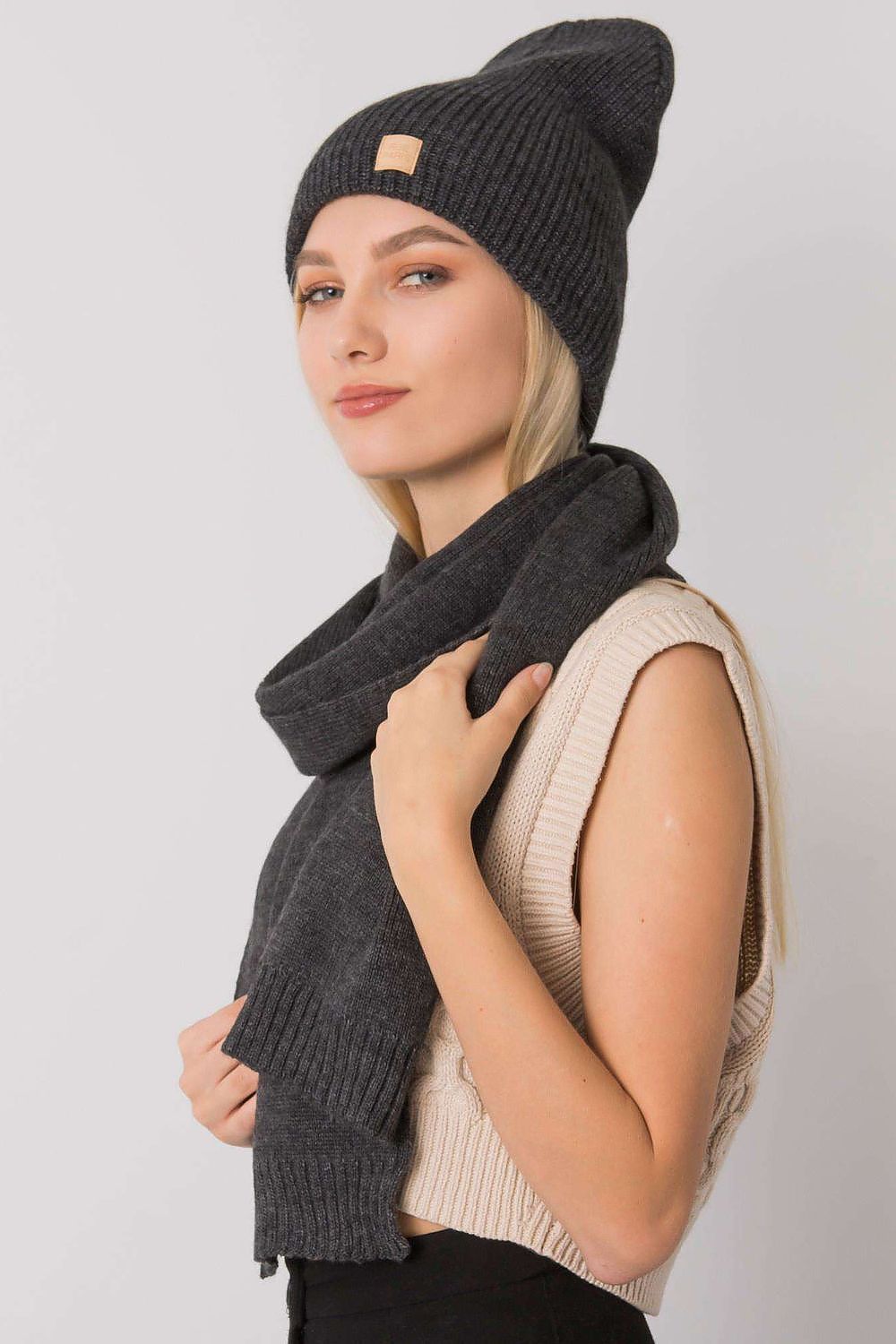 Задайте model 171816 Rue Paris 