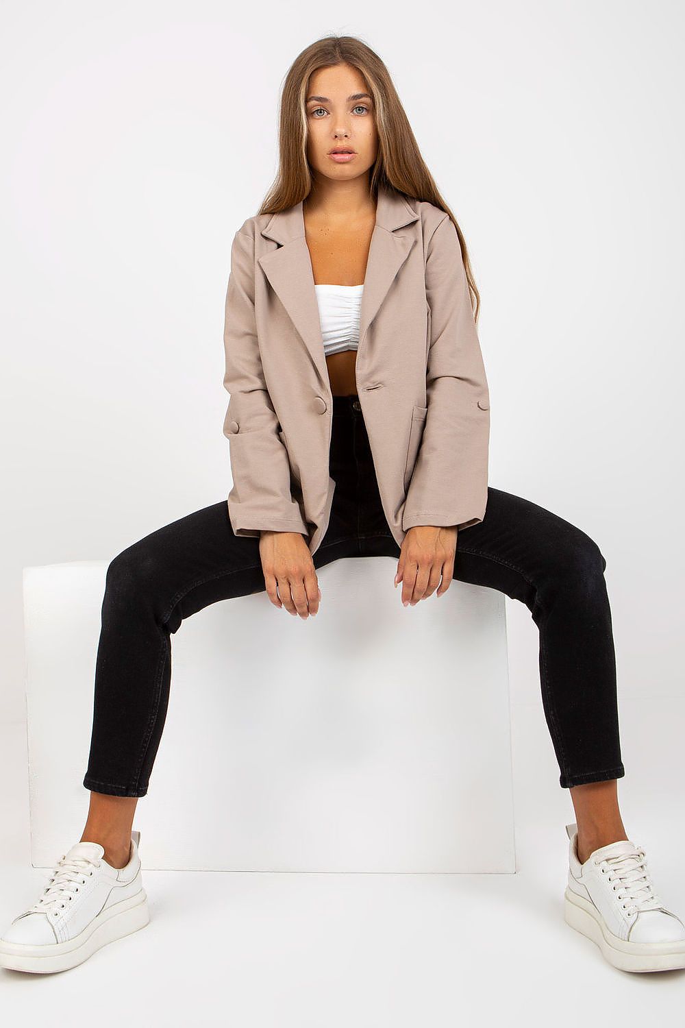  Яке model 175435 Rue Paris 