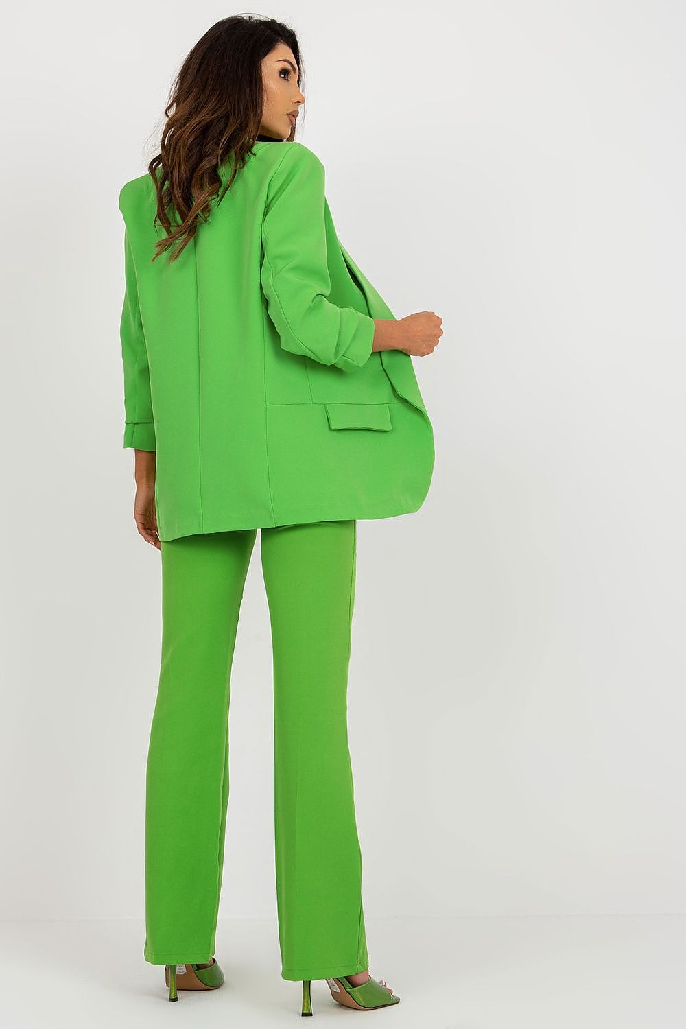 Яке model 179016 Italy Moda 
